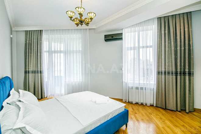 İcarəyə verilir 4 otaqlı yeni tikili 200 m², 28 May m., photo 3 from 14