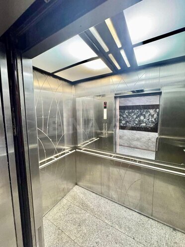 Satılır 3 otaqlı köhnə tikili 126 m², Badamdar q., photo 19 from 24