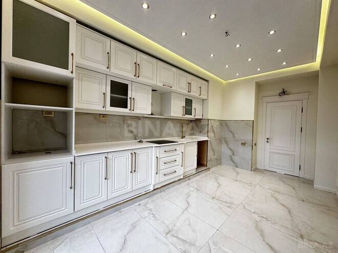 Satılır 5 otaqlı yeni tikili 200 m², Ağ şəhər q., photo 9 from 11