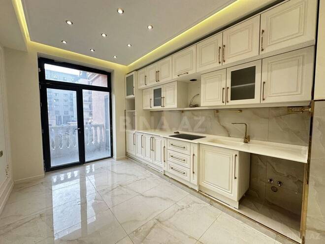Satılır 5 otaqlı yeni tikili 200 m², Ağ şəhər q., photo 10 from 11