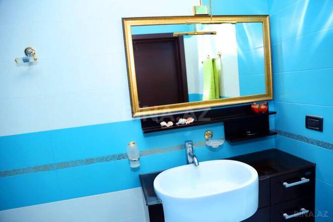 İcarəyə verilir 4 otaqlı yeni tikili 210 m², 28 May m., photo 30 from 31