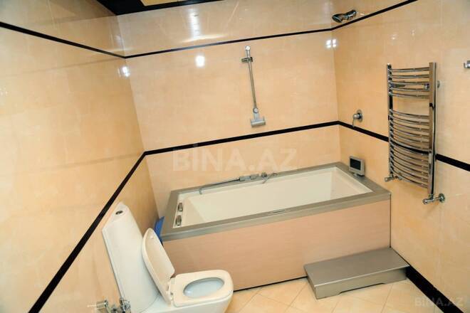 İcarəyə verilir 4 otaqlı yeni tikili 210 m², 28 May m., photo 21 from 31