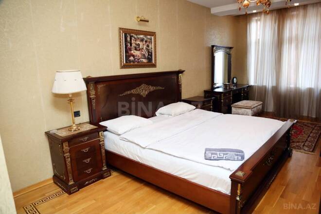 İcarəyə verilir 4 otaqlı yeni tikili 210 m², 28 May m., photo 15 from 31