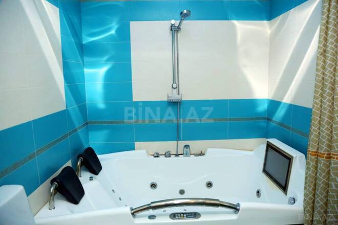 İcarəyə verilir 4 otaqlı yeni tikili 210 m², 28 May m., photo 14 from 31
