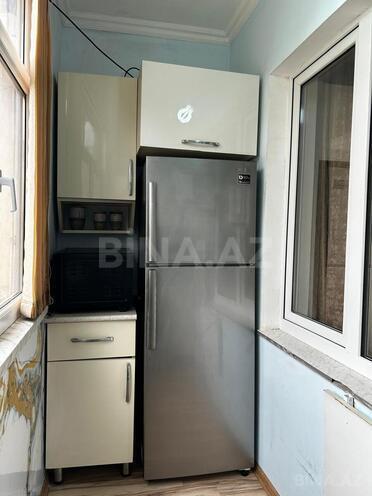 Продаётся 1-комн. вторичка 30 м², м. Ази Асланов, photo 9 from 16