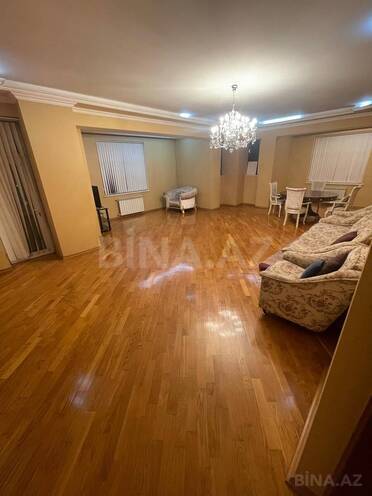 İcarəyə verilir 3 otaqlı yeni tikili 175 m², 28 May m., photo 3 from 12