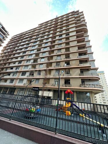 Продаётся 4-комн. новостройка 247 м², м. Низами, photo 3 from 20
