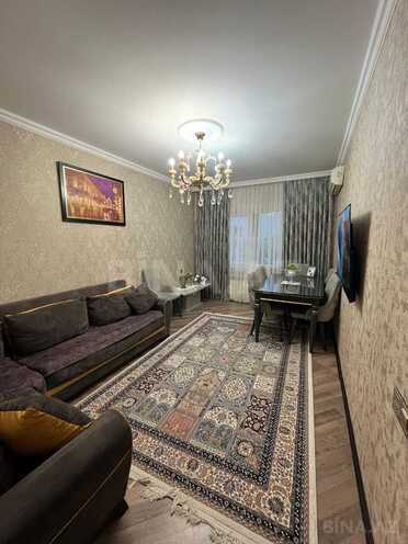 Satılır 2 otaqlı köhnə tikili 60 m², Yeni Günəşli q., photo 1 from 12