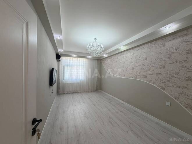 Satılır 2 otaqlı yeni tikili 65 m², 8-ci mikrorayon q., photo 1 from 17