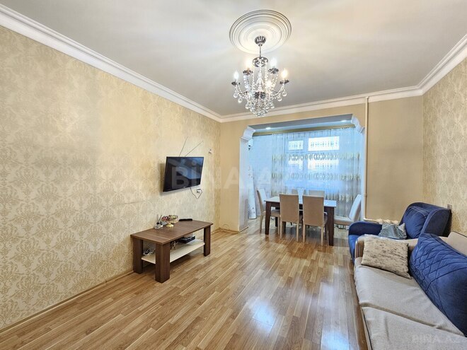 Satılır 2 otaqlı köhnə tikili 65 m², Badamdar q., photo 4 from 28