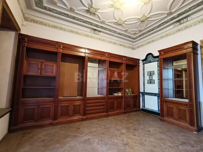 Satılır 10 otaqlı köhnə tikili 414 m², Nizami m., photo 15 from 31
