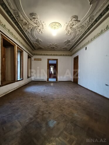 Satılır 10 otaqlı köhnə tikili 414 m², Nizami m., photo 30 from 31