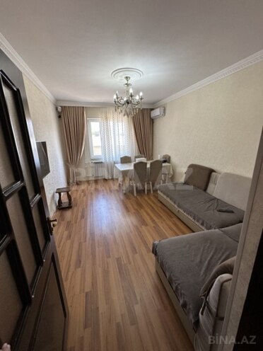 Satılır 4 otaqlı köhnə tikili 110 m², Səbail r., photo 1 from 13