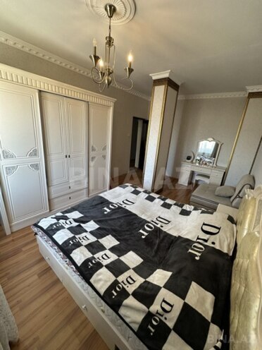Satılır 4 otaqlı köhnə tikili 110 m², Səbail r., photo 7 from 13