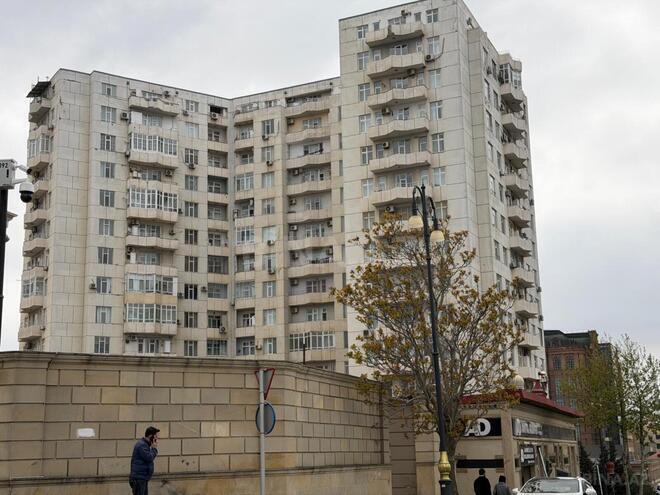 Satılır 3 otaqlı yeni tikili 80 m², Badamdar q., photo 1 from 10