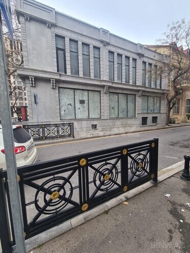İcarəyə verilir  obyekt 1 000 m², Sahil m., photo 1 from 24