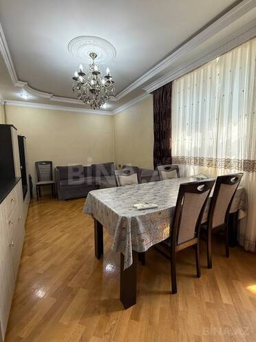 Продаётся 2-комн. вторичка 53 м², м. Кара Караев, photo 5 from 18
