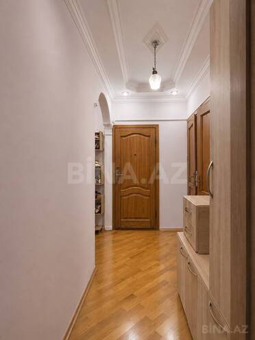 Продаётся 2-комн. вторичка 53 м², м. Кара Караев, photo 8 from 18