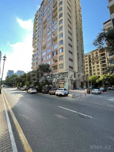Продаётся 4-комн. новостройка 180 м², Насиминский  р., photo 1 from 19