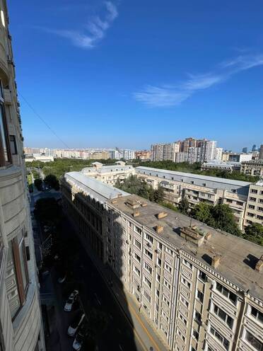 Продаётся 4-комн. новостройка 180 м², Насиминский  р., photo 8 from 19
