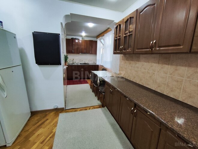 Satılır 4 otaqlı köhnə tikili 105 m², Əhmədli m., photo 16 from 25
