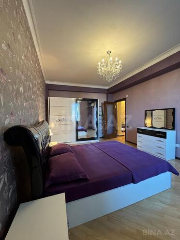 Сдаётся 3-комн. новостройка 150 м², м. Низами, photo 4 from 31