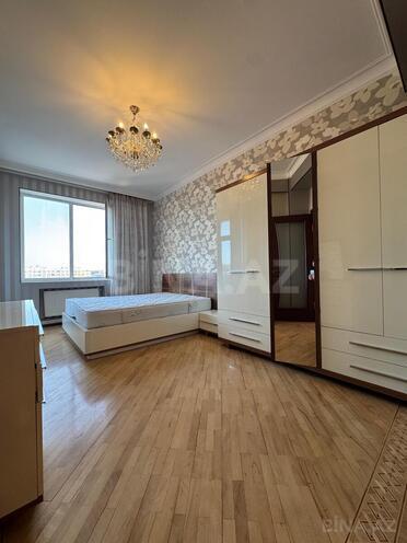 Сдаётся 3-комн. новостройка 150 м², м. Низами, photo 9 from 31