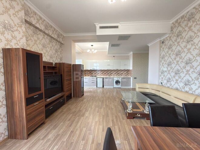 Сдаётся 3-комн. новостройка 107 м², м. Элмляр Академиясы, photo 9 from 12