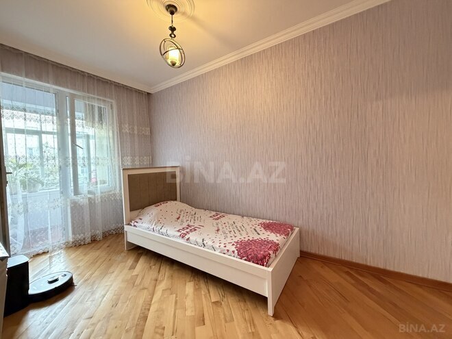Продаётся 4-комн. вторичка 90 м², пос. Бакиханова, photo 16 from 22