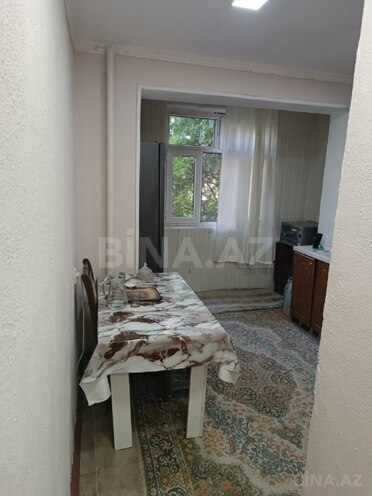 Продаётся 2-комн. вторичка 65 м², Хатаинский р., photo 4 from 10