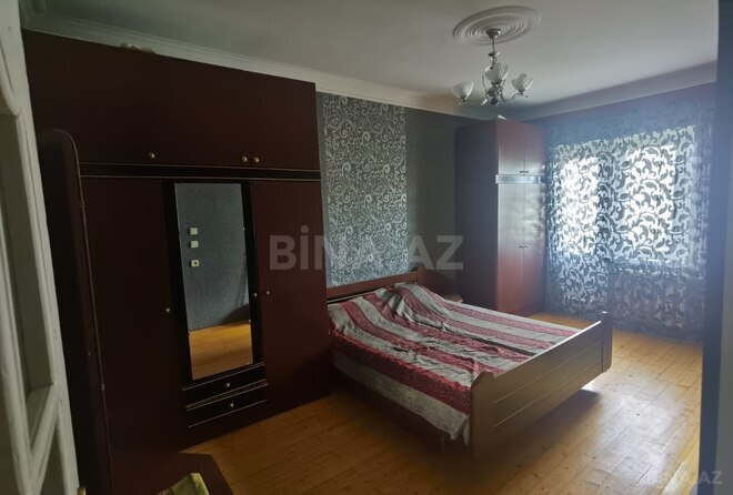 Satılır 4 otaqlı köhnə tikili 105 m², Xalqlar Dostluğu m., photo 6 from 11