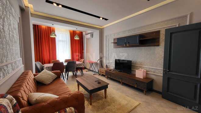 Сдаётся 2-комн. новостройка 61 м², м. Кара Караев, photo 1 from 16