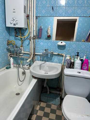 Satılır 3 otaqlı köhnə tikili 80 m², İnşaatçılar m., photo 12 from 13