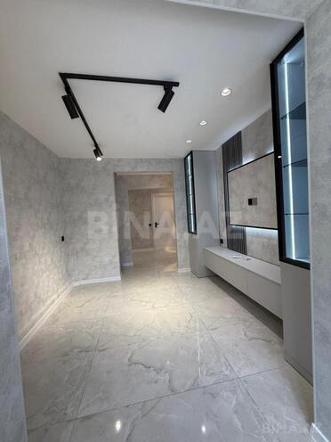 Продаётся 4-комн. вторичка 80 м², м. Ази Асланов, photo 3 from 19