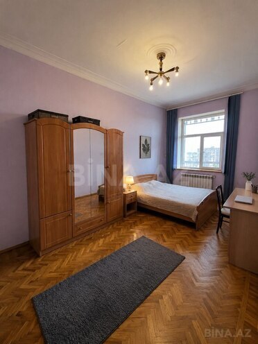 Сдаётся 3-комн. вторичка 75 м², м. Низами, photo 6 from 10
