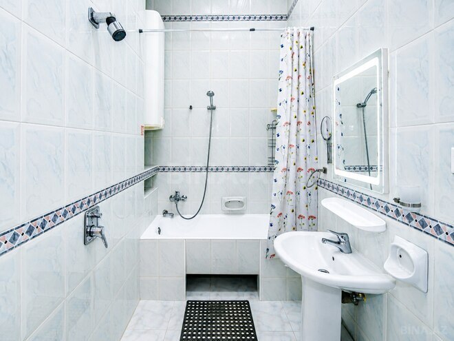 Продаётся 3-комн. новостройка 135 м², м. Низами, photo 10 from 12