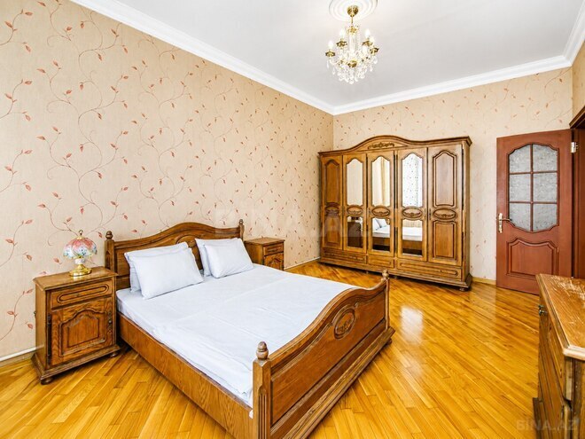 Продаётся 3-комн. новостройка 135 м², м. Низами, photo 4 from 12