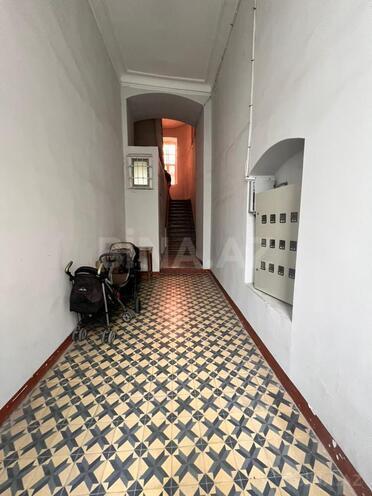 Сдаётся 3-комн. офис 80 м², м. Ичеришехер, photo 11 from 13