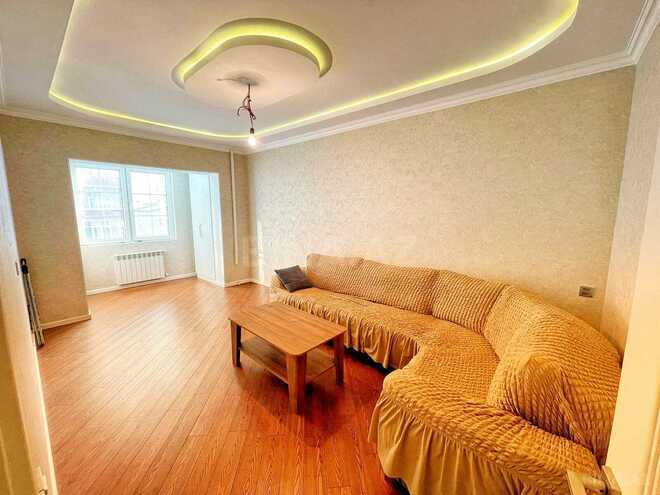 Satılır 2 otaqlı köhnə tikili 68 m², Nəsimi m., photo 1 from 8