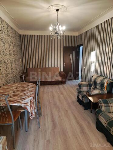 İcarəyə verilir 2 otaqlı köhnə tikili 60 m², İnşaatçılar m., photo 1 from 13