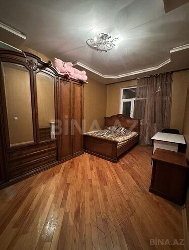 Сдаётся 3-комн. новостройка 150 м², м. Низами, photo 6 from 9