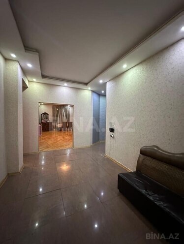 Сдаётся 3-комн. новостройка 150 м², м. Низами, photo 4 from 9