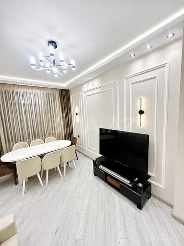 Продаётся 2-комн. новостройка 72 м², м. Иншаатчылар, photo 5 from 18