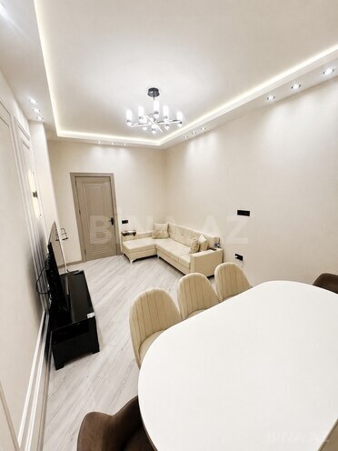 Продаётся 2-комн. новостройка 72 м², м. Иншаатчылар, photo 4 from 18
