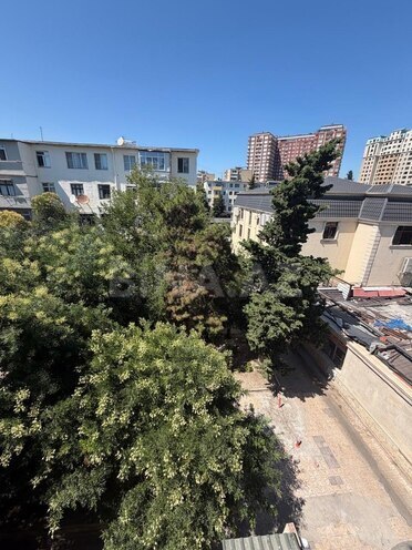 Satılır 3 otaqlı köhnə tikili 65 m², Memar Əcəmi m., photo 18 from 19