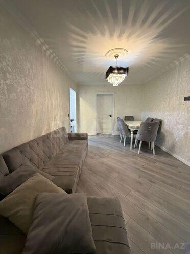Продаётся 3-комн. вторичка 55 м², м. Иншаатчылар, photo 5 from 20