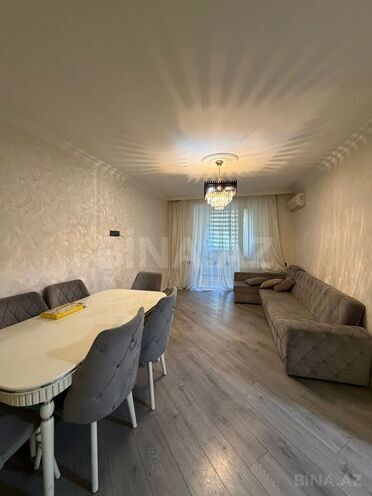 Продаётся 3-комн. вторичка 55 м², м. Иншаатчылар, photo 1 from 20