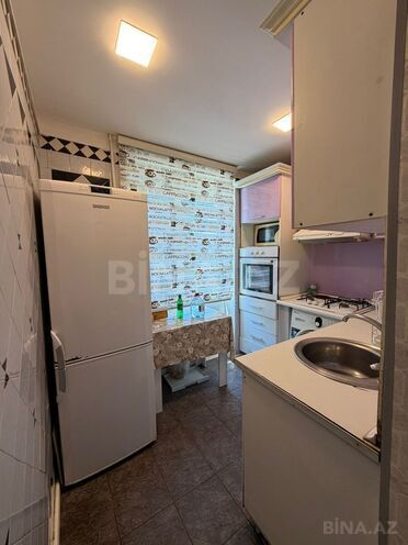 Продаётся 3-комн. вторичка 55 м², м. Иншаатчылар, photo 14 from 20