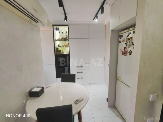 Satılır 2 otaqlı köhnə tikili 70 m², Elmlər Akademiyası m., photo 9 from 19