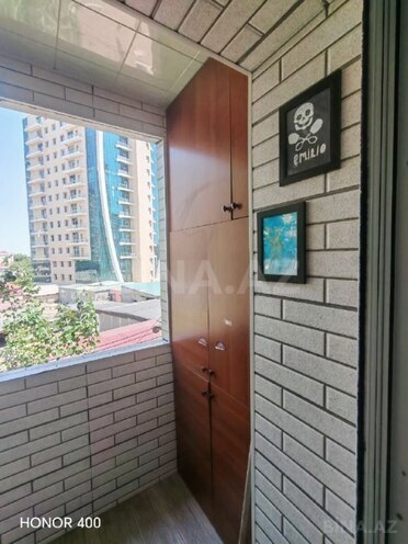 Satılır 2 otaqlı köhnə tikili 70 m², Elmlər Akademiyası m., photo 18 from 19